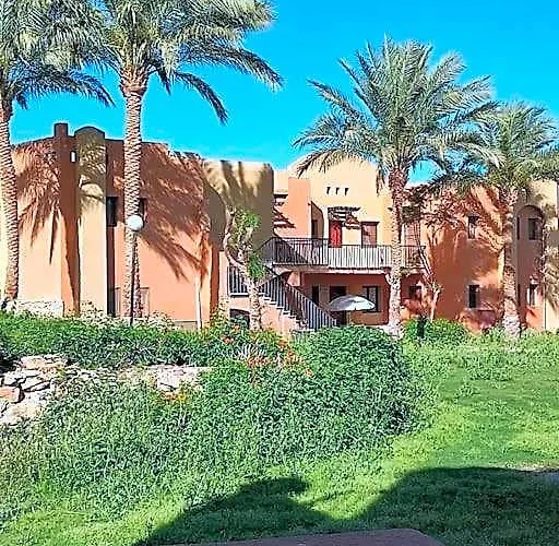 Stella De Mari In Makadi With And Pool View 3*