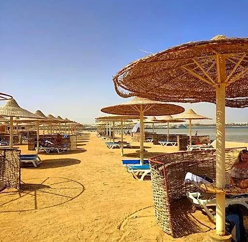 Stella De Mari In Makadi With And Pool View 酒店 3*